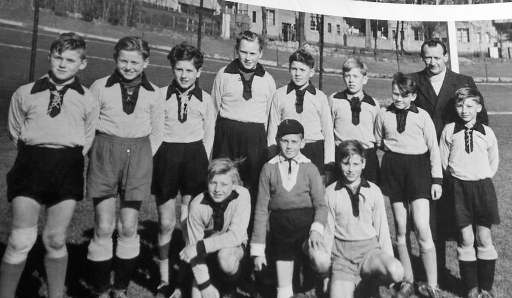 Historisches Mannschaftsfoto des F.C. Arminia Tegel